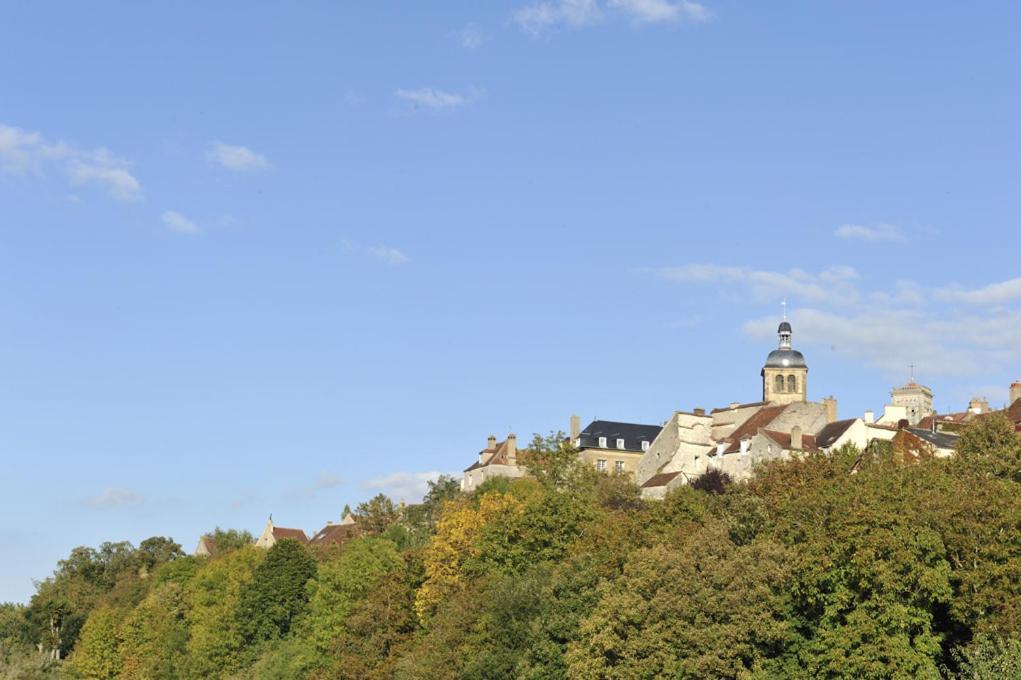 Le Compostelle Hotell Vézelay Exteriör bild